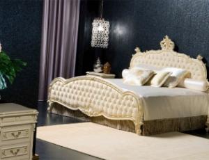 Мебельный гарнитур для спальни LARISSA в стиле Барокко