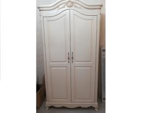 Шкаф 2-дверный  "Милано" (117х67х220 см) цвет: Слоновая кость, в разобр. виде