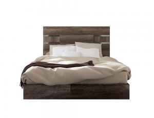 Кровать Q.S. с деревянным изголовьем (сп. место 154 x 203)