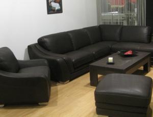 Комплект мебели Кобург, диван 3х местный местный с механизмом +2 кресла, в коже (на выбор)
