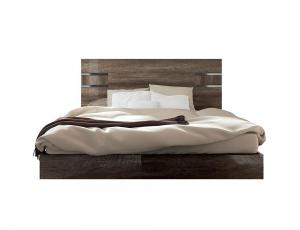 Кровать с деревянным изголовьем (сп. место 180 x 203)